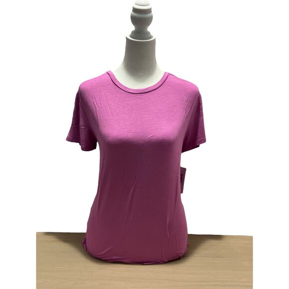 Vera Bradley Cadence Tee Light Rose Violet Medium - Picture 1 of 7